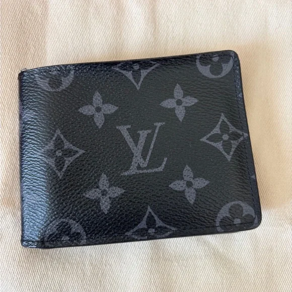 Louis Vuitton black slender monogram wallet in eclipse - Picture 2 of 7